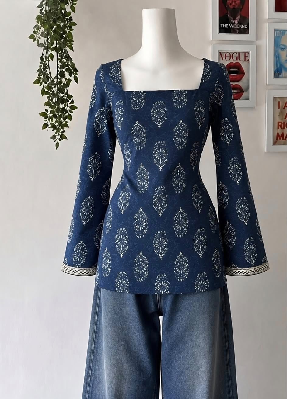 Women’s Navy Blue Printed Bell-Sleeve Kurti